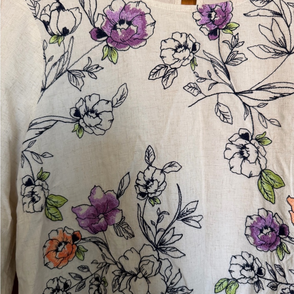 J. Jill women’s botanical garden Embroidered linen blend top - Picture 3 of 10